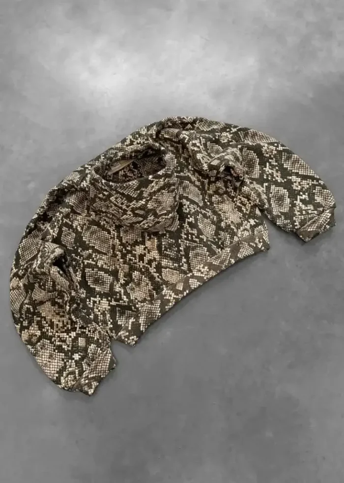 AKIMBO HOODIE – PYTHON (2)