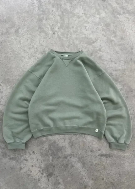 AKIMBO STRAIGHT CREWNECK (2)