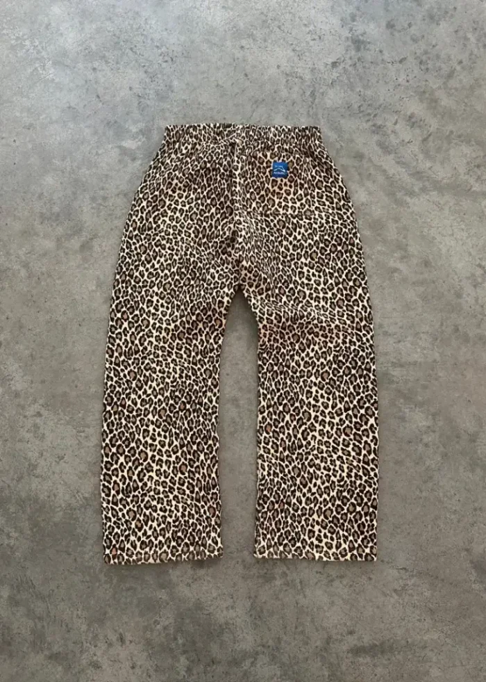 AKIMBO STRAIGHT LEG SWEATPANTS – PYTHON (6)