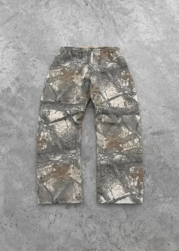 AKIMBO STRAIGHT LEG SWEATPANTS – REALTREE® CAMO (1)