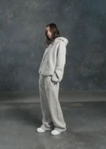 AKIMBO ZIP UP HOODIE – HEATHER GREY (7)